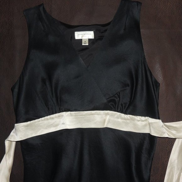 Isaac Mizrahi Fitted Black and White Belted Tie Back Shell - Picture 2 of 4